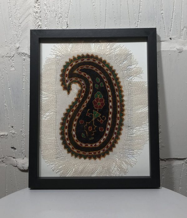 Persian suzani hand made "Paisley= Boteh jegheh" - Image 4