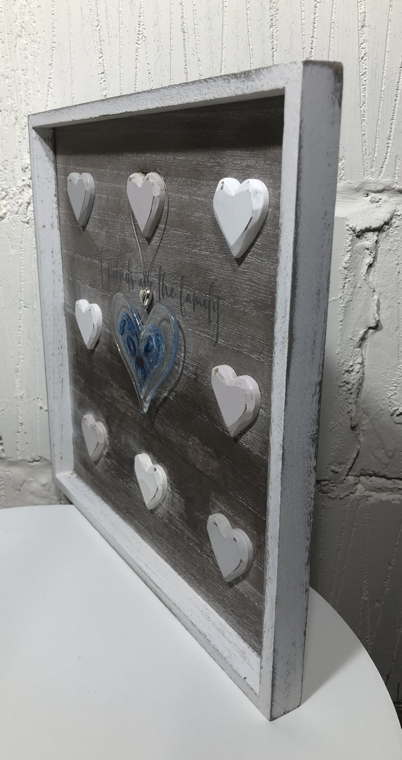 Mix wooden and glass heart "Friends are the family" - Image 5