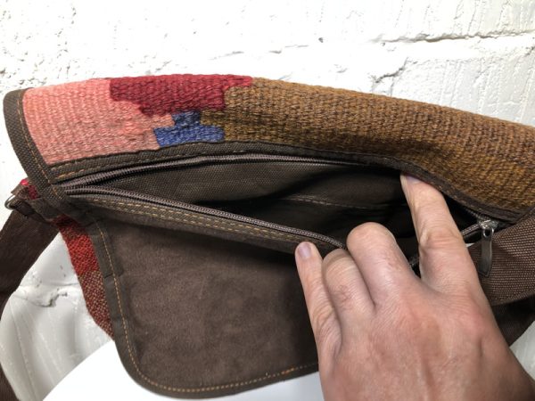 Persian Kilim & nubuck bag (medium size) - Image 4